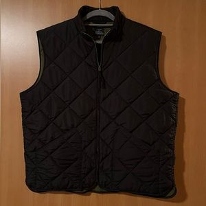 J.Crew Men’s Quilted Black Vest (Size XL)
